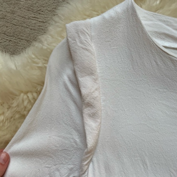 ASTR Rayon Top Button-Down Crew Ivory Blouse M - Picture 5 of 10